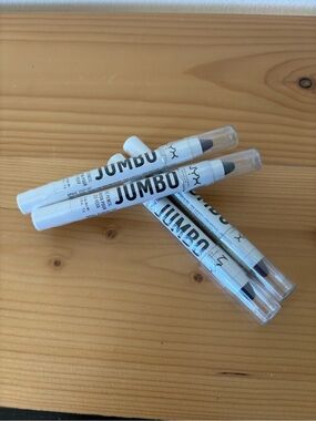 Brand New | Lot of 4 NYX Jumbo Eye Pencils Sharpenable(Blueberry Pop & Eggplant)